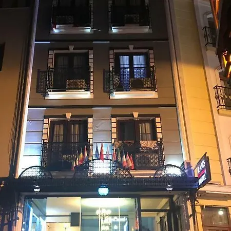 Rams Company Group 酒店