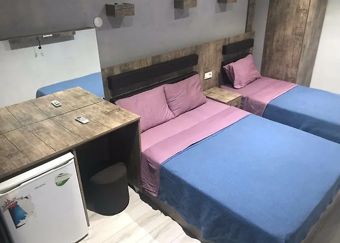 Rams Company Group 3*